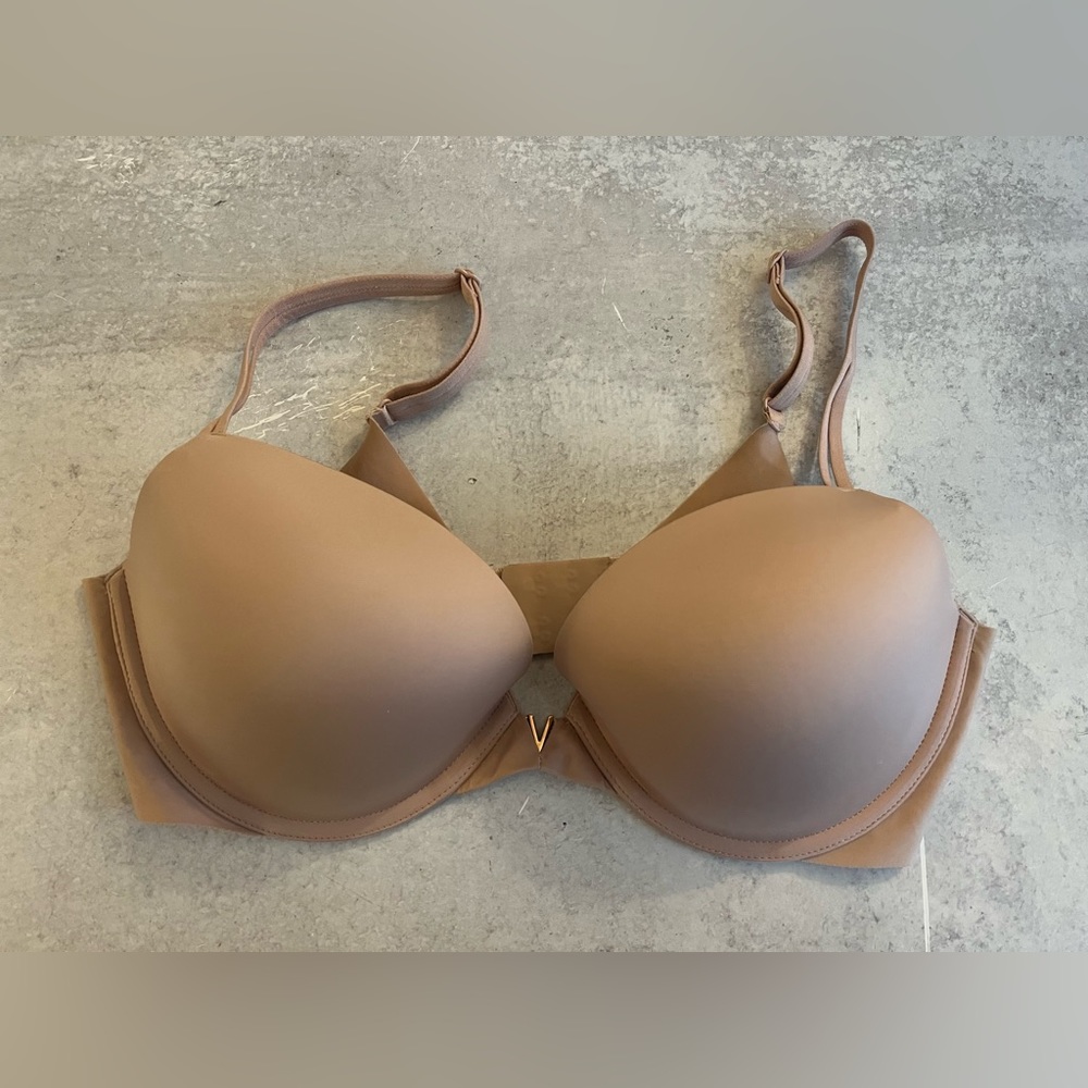 Victoria’s Secret push up bra